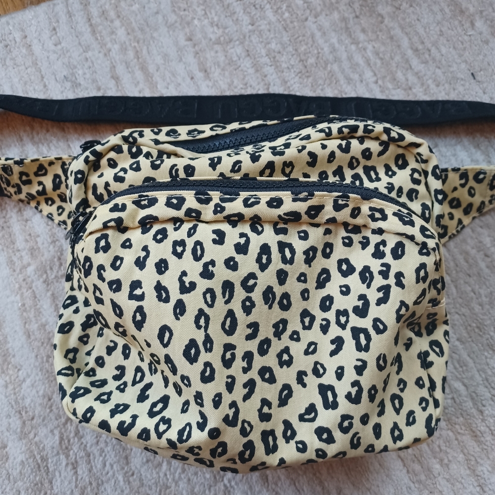 Baggu fanny pack